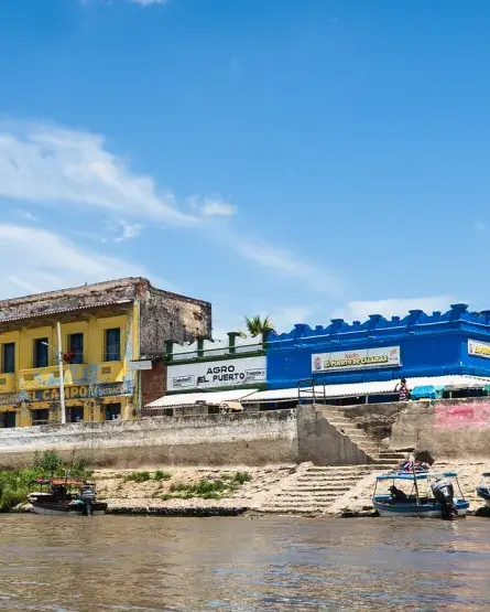 El 26 de octubre, el AmaMelodía, segundo barco de la compañía AmaWaterways diseñado especialmente para el río Magdalena, inició su travesía por este importante afluente colombiano
