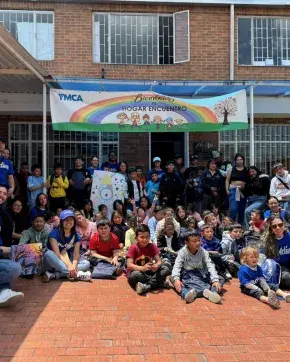 Caravana escolar hogar encuentro