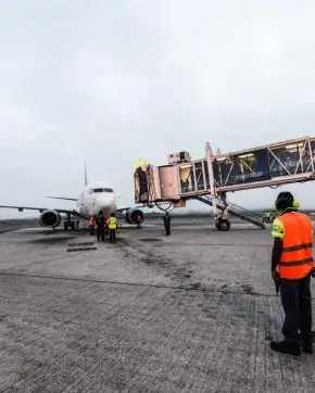 Avión comercial