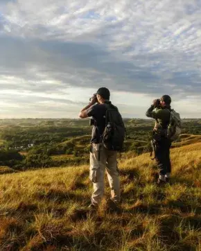 Personas fotografiando paisaje de Colombia