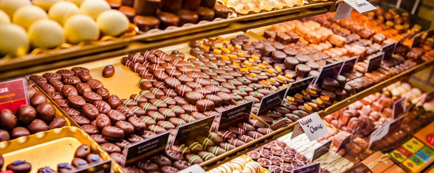 El cacao colombiano y las artesanías colombianas presentes en una tienda de lujo
